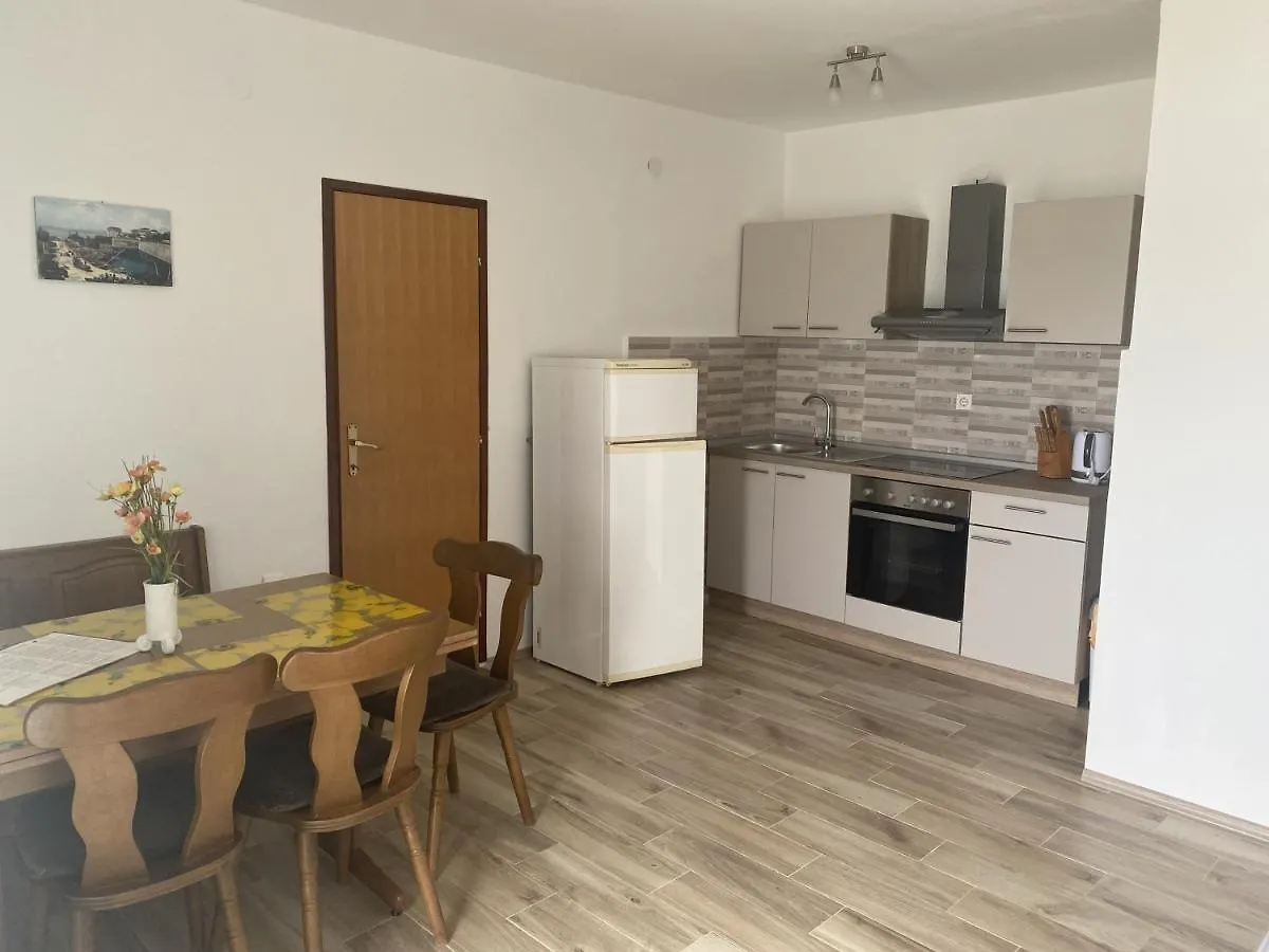 Vendégház Apartments And Rooms By The Sea Mrljane, Pasman - 8464 Neviđane